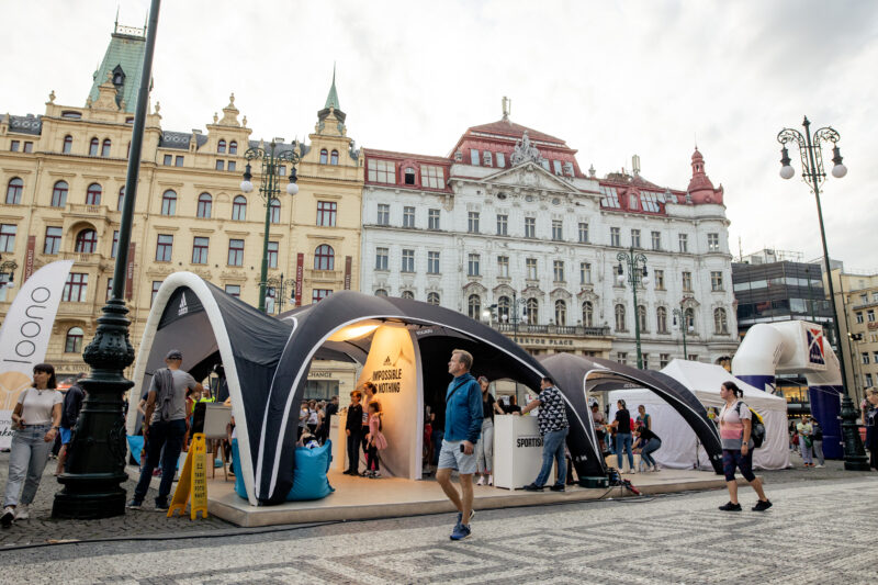 Výroba dekorace do adidas stánku | adidas Women’s Race 2022